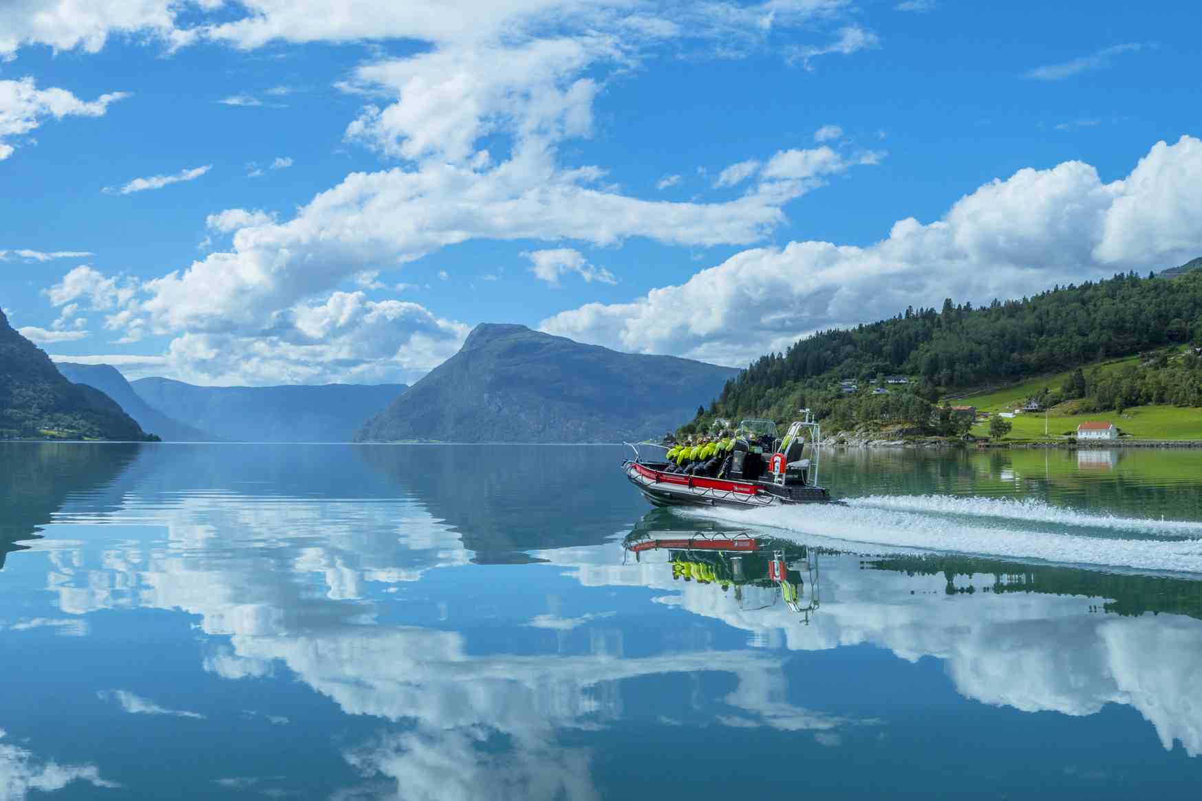 Fjord RIB Adventure, Skjolden
