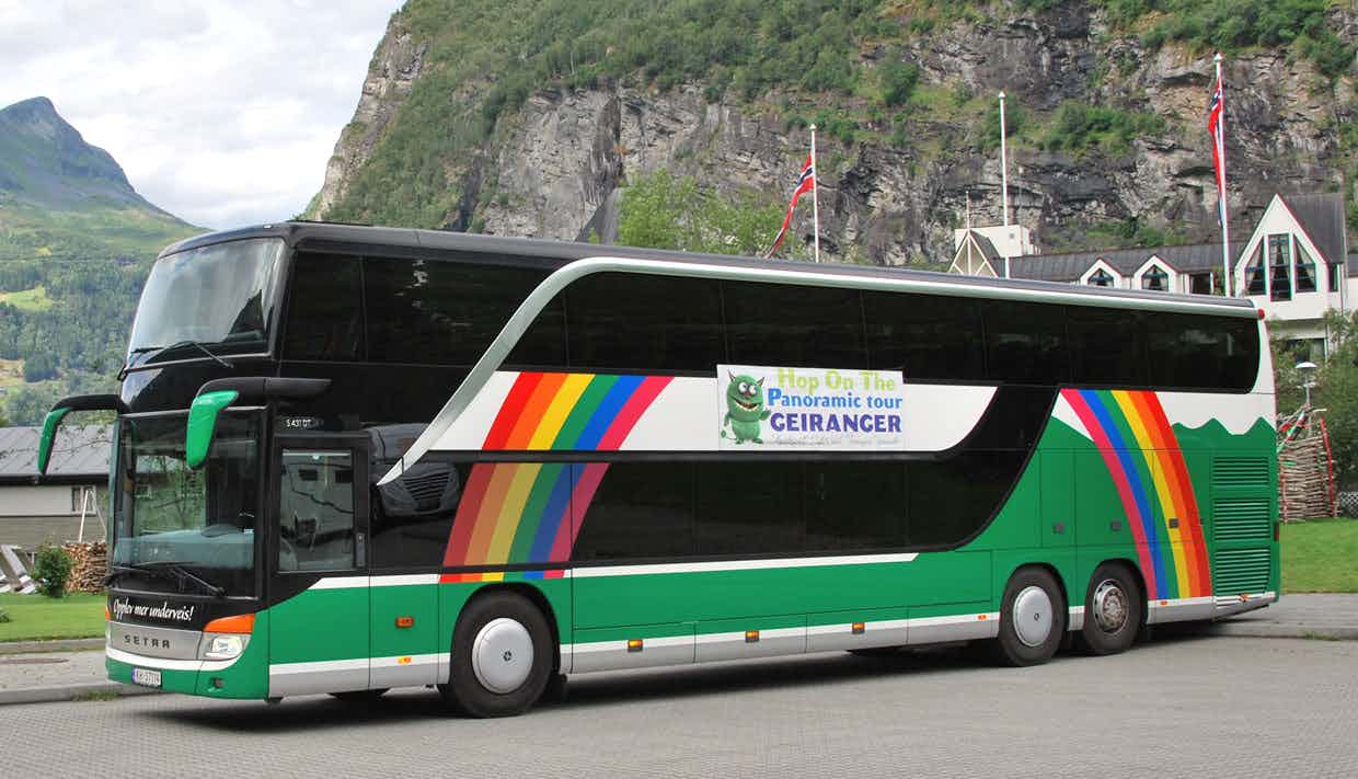 panorama tour bus