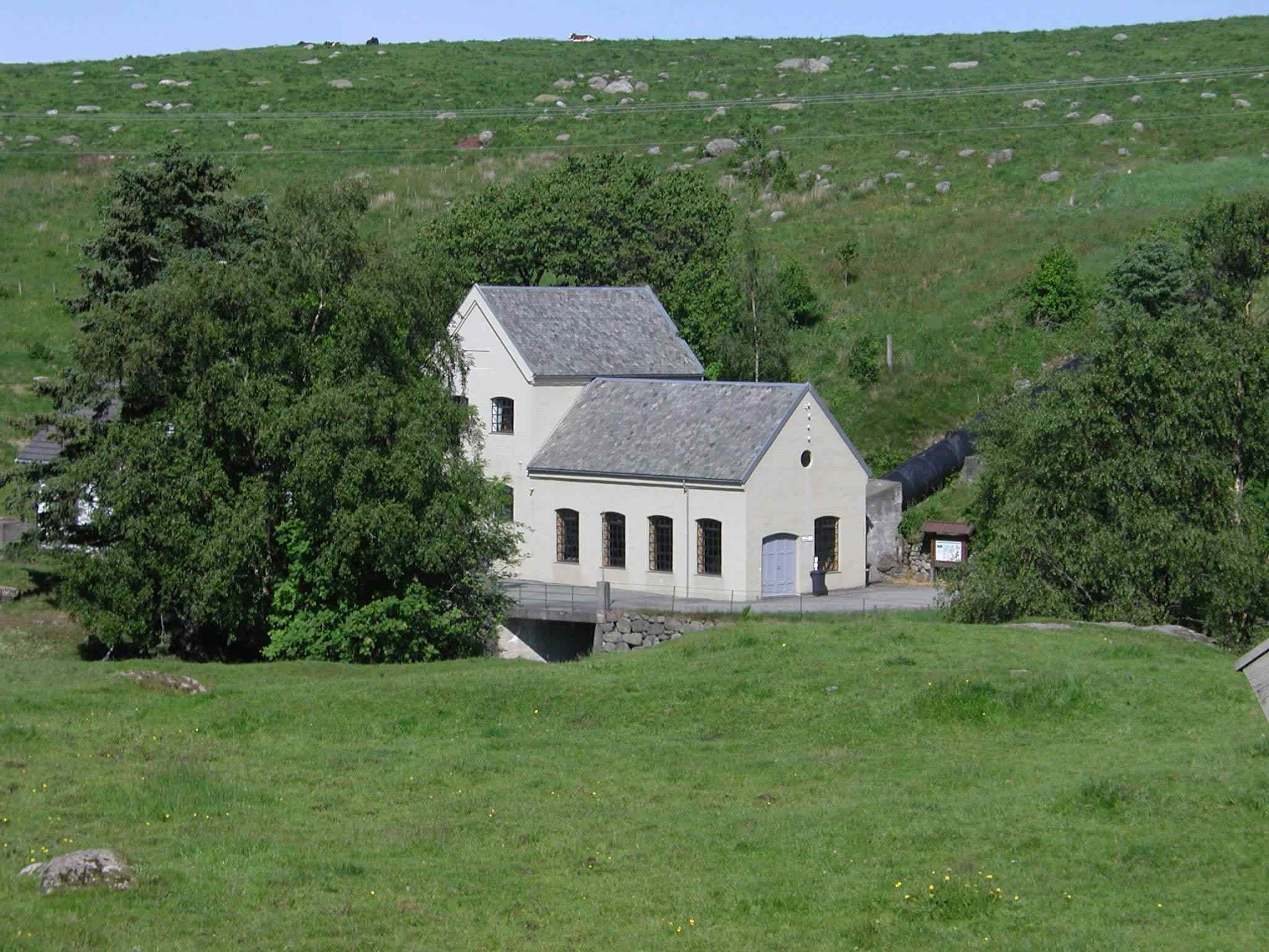 Fotland kraftstasjon
