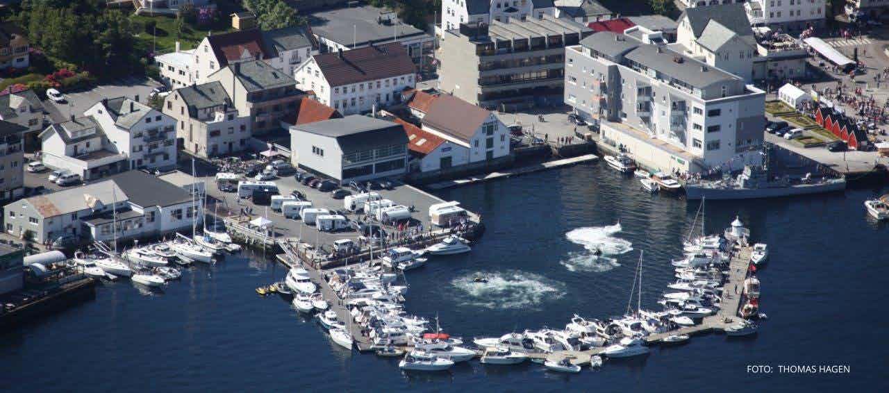 Småbåthamn i Måløy