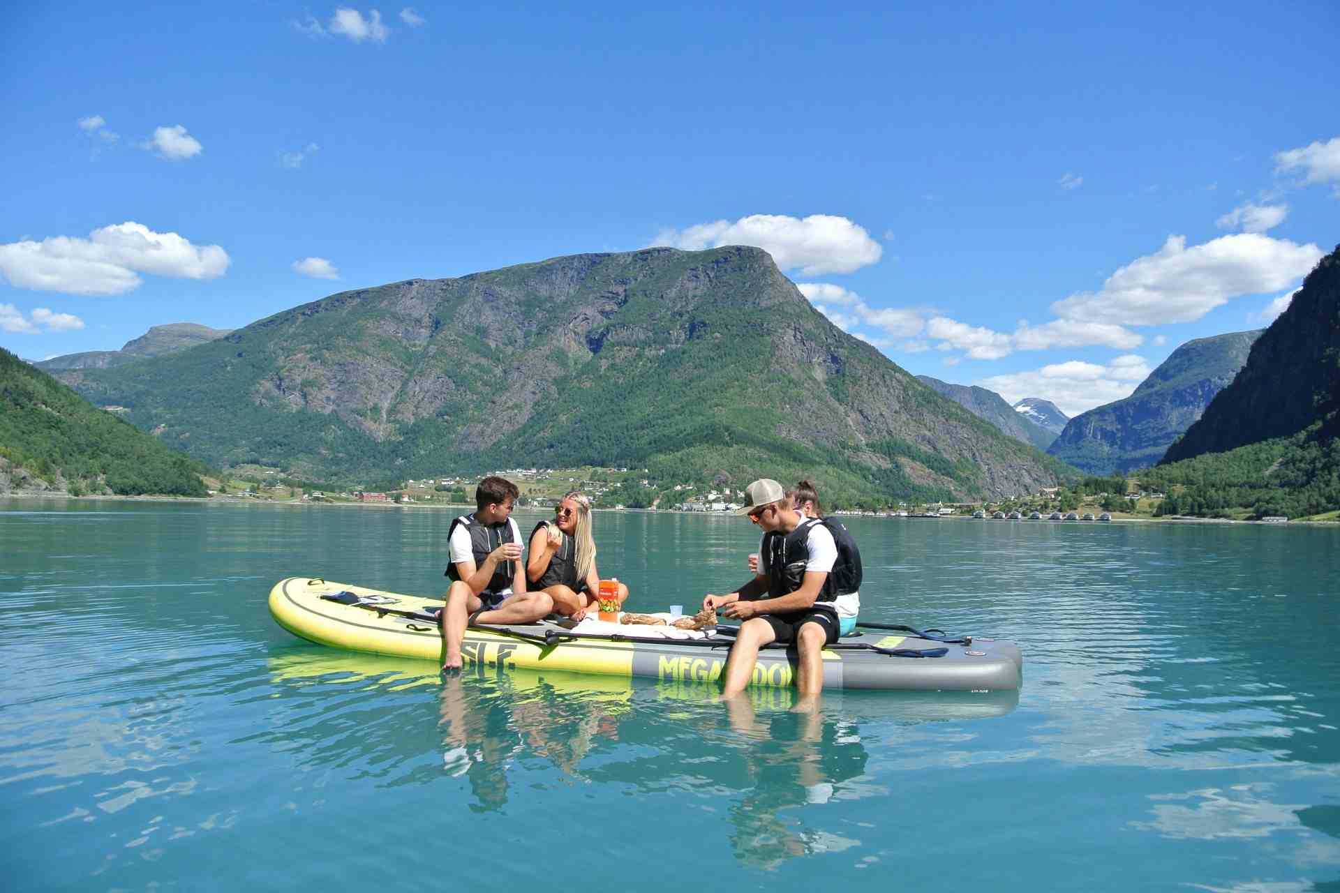SUP Lusterfjorden Adventure Tours
