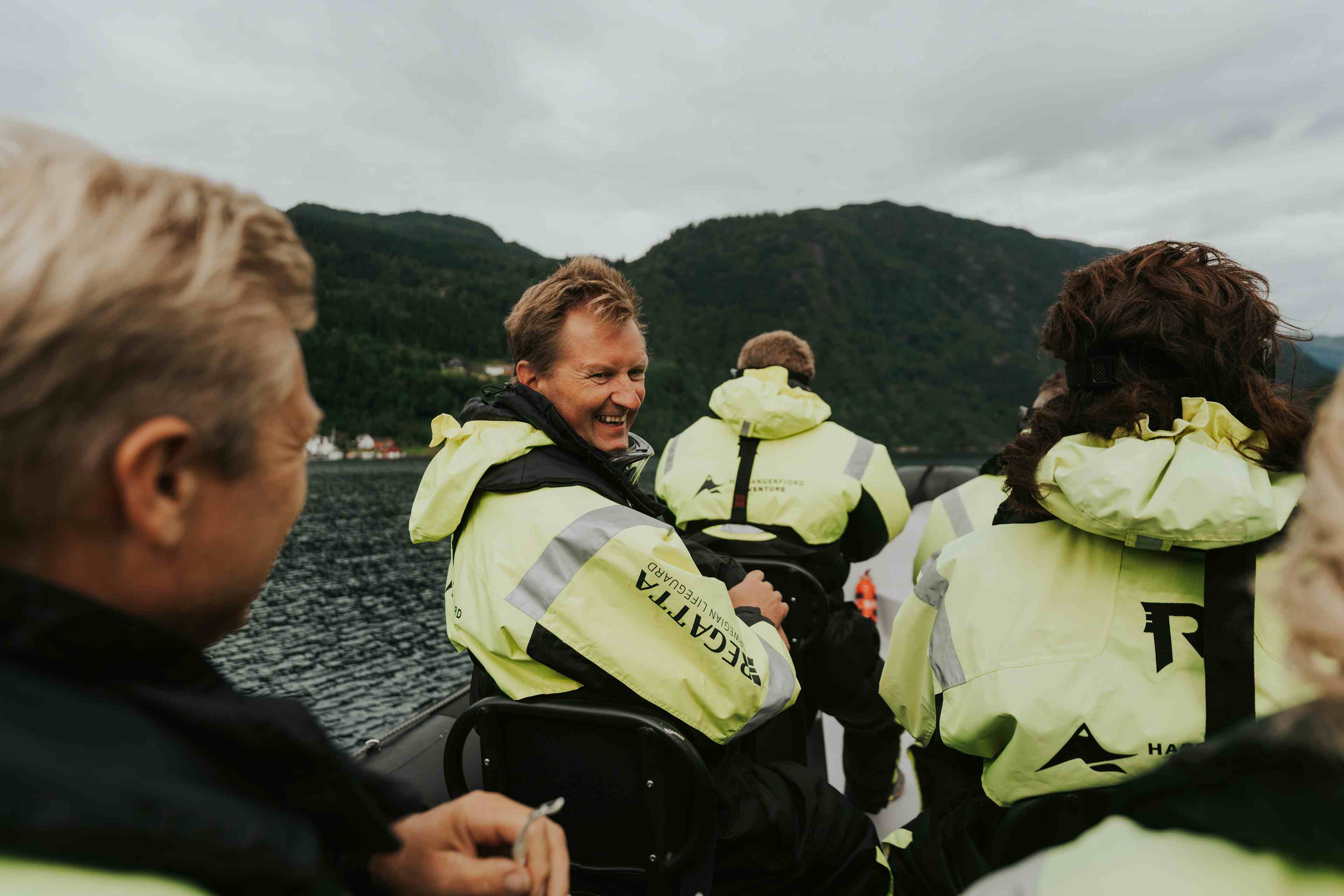 Ribbåt fjord safari med Hardangerfjord Adventure